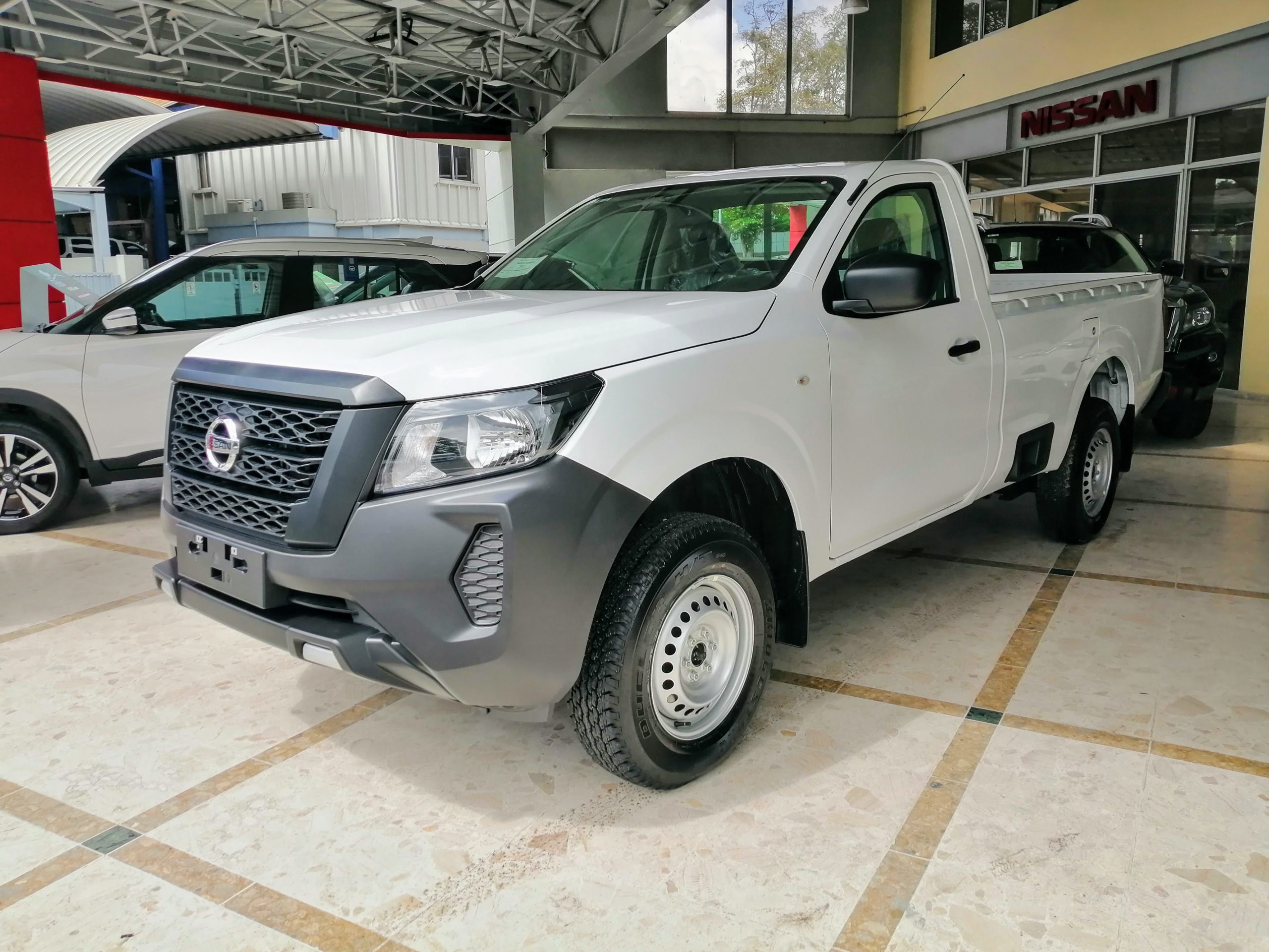 Nissan Frontier S 1 CAB 4WD