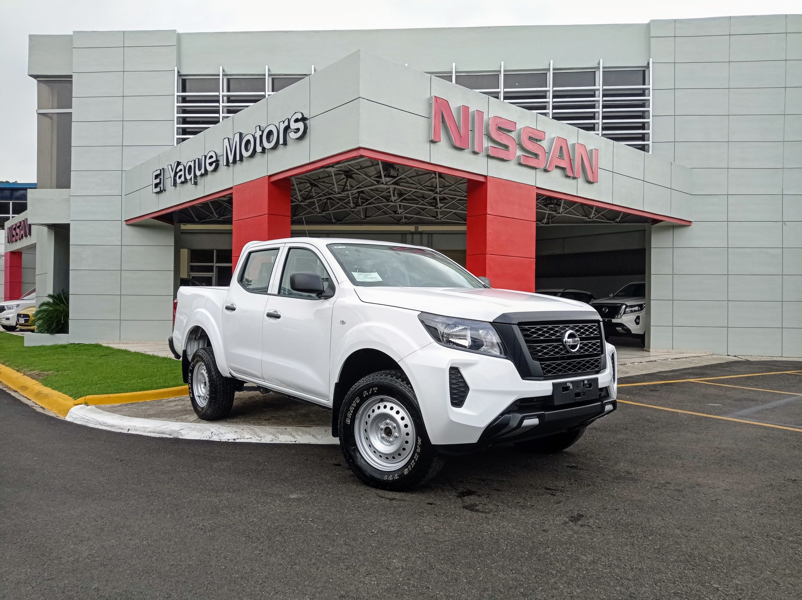 Nissan Frontier S